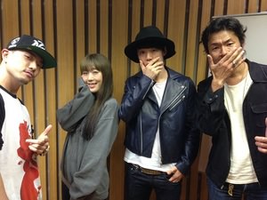 WHITE JAM