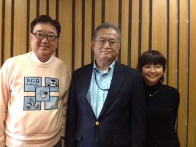 お父さん、娘は家を出ます。