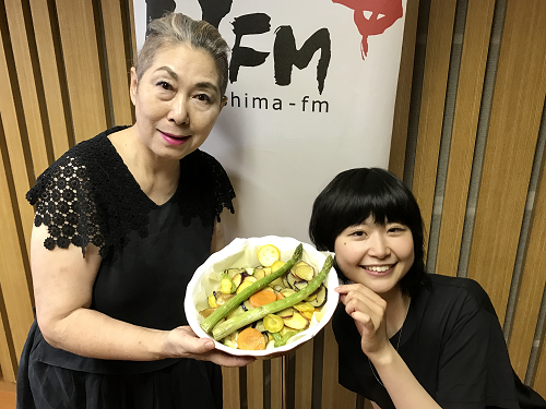 食欲が落ちる暑い夏にもぴったり！！『野菜チップのサラダ』