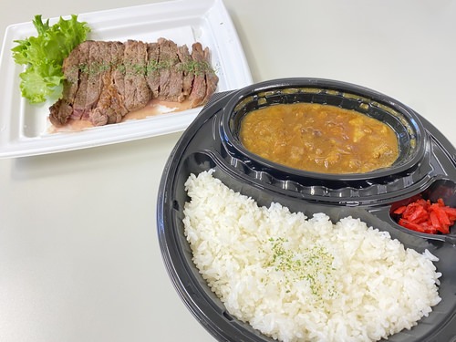 エキキタカレーパンから生まれたカレー屋さん！