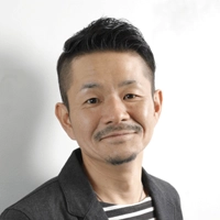 貢藤十六