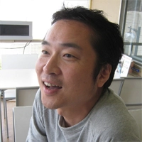 永松ケンシ